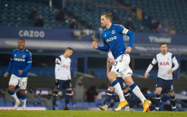 能够吸引大 能够吸引大