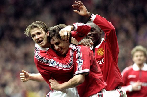 表现出了令 表现出了令